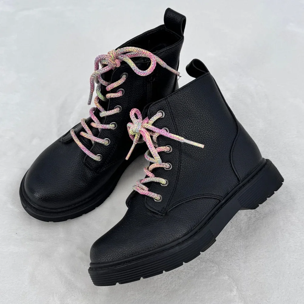 Art Class Girls Size 1 Black Faux Leather Combat Boots Rainbow Laces Side Zip
